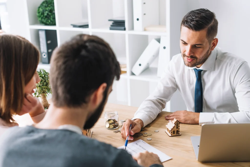 Why choose a good insurance adviser?
